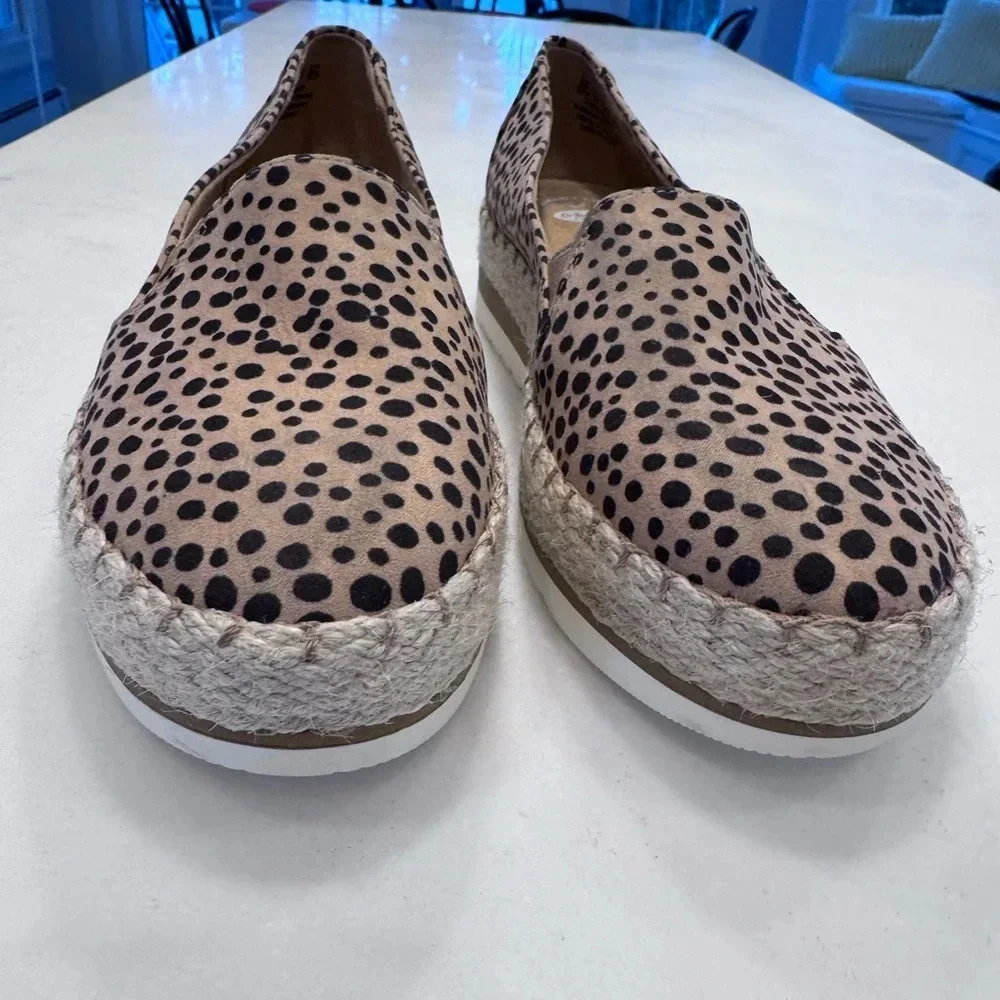 NEW! Dr Scholl’s Slip On Women’s shoes. Animal Print Woven, Flats Size 8.5 M